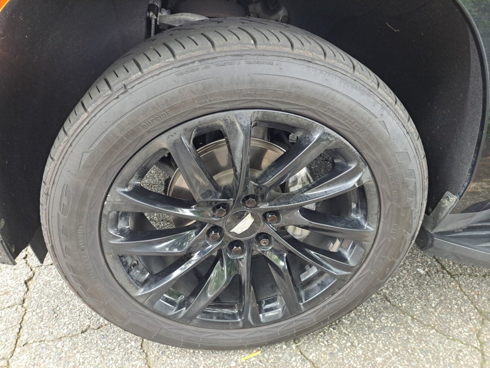 2022 Cadillac Escalade Premium Luxury