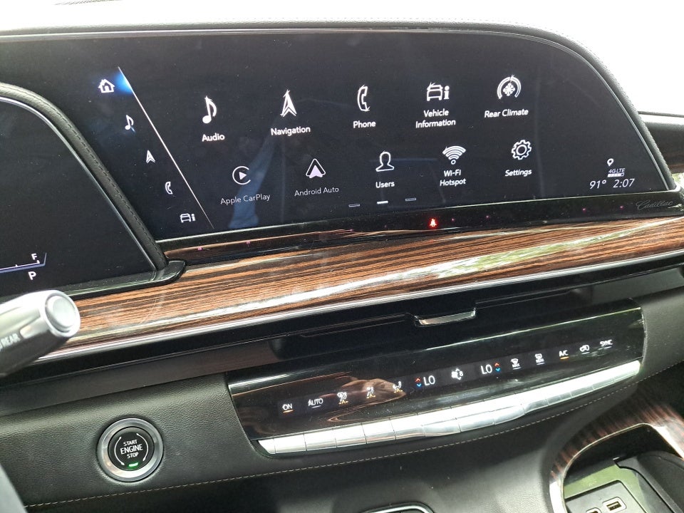 2022 Cadillac Escalade Premium Luxury