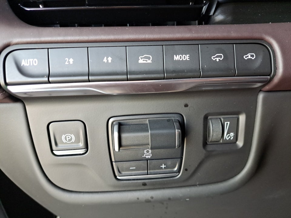 2024 Cadillac Escalade 4WD Sport Platinum