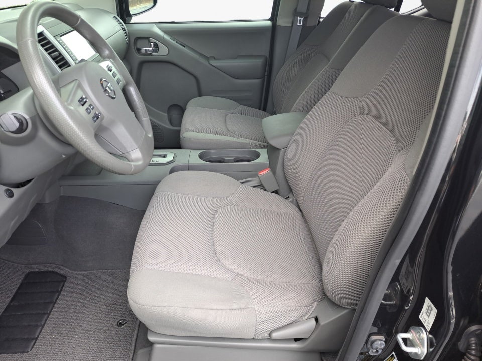 2021 Nissan Frontier SV