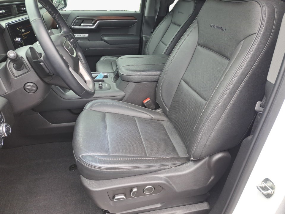 2024 GMC Sierra 1500 4WD Crew Cab Short Box Denali