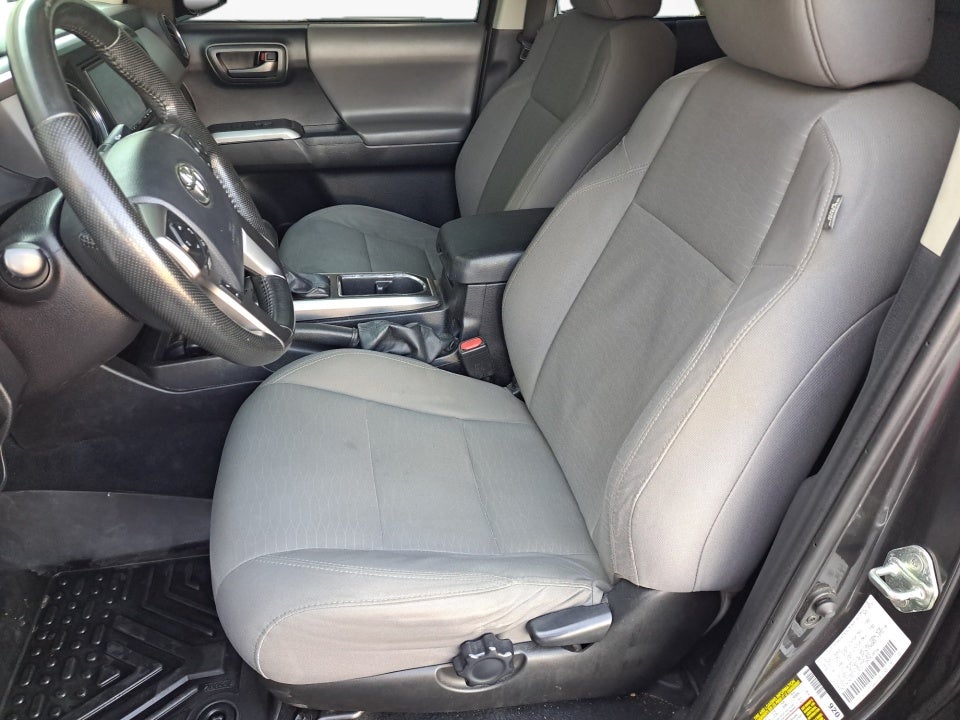 2016 Toyota Tacoma SR5