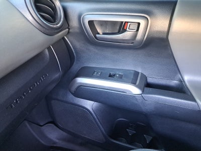2016 Toyota Tacoma SR5