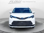 2025 Toyota Sienna LE