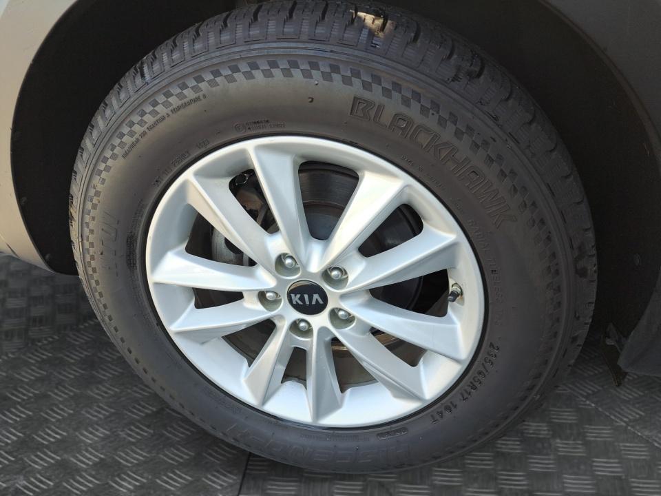 2020 Kia Sorento LX