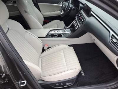 2023 Genesis G70 3.3T