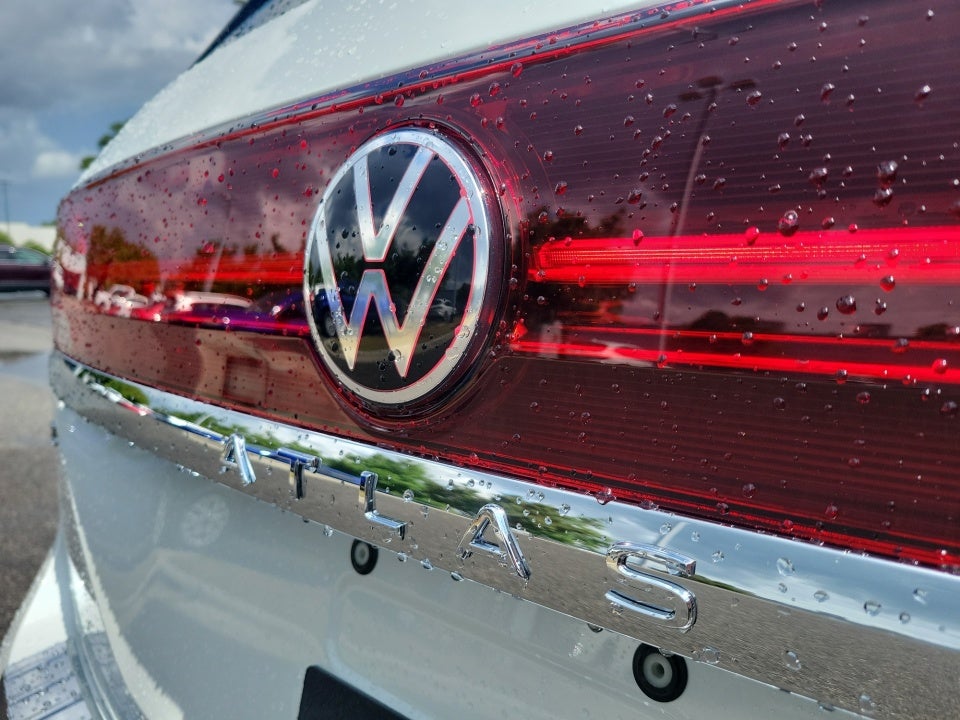 2026 Volkswagen Atlas 2.0T SEL