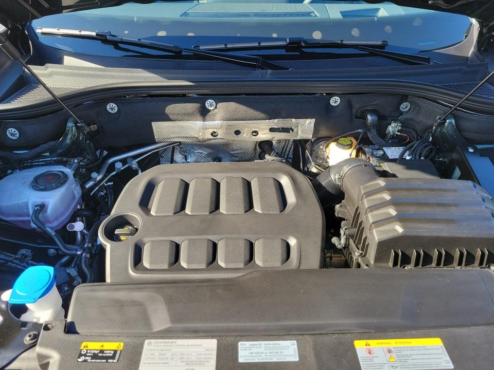 2027 Volkswagen Atlas SEL Premium R-Line