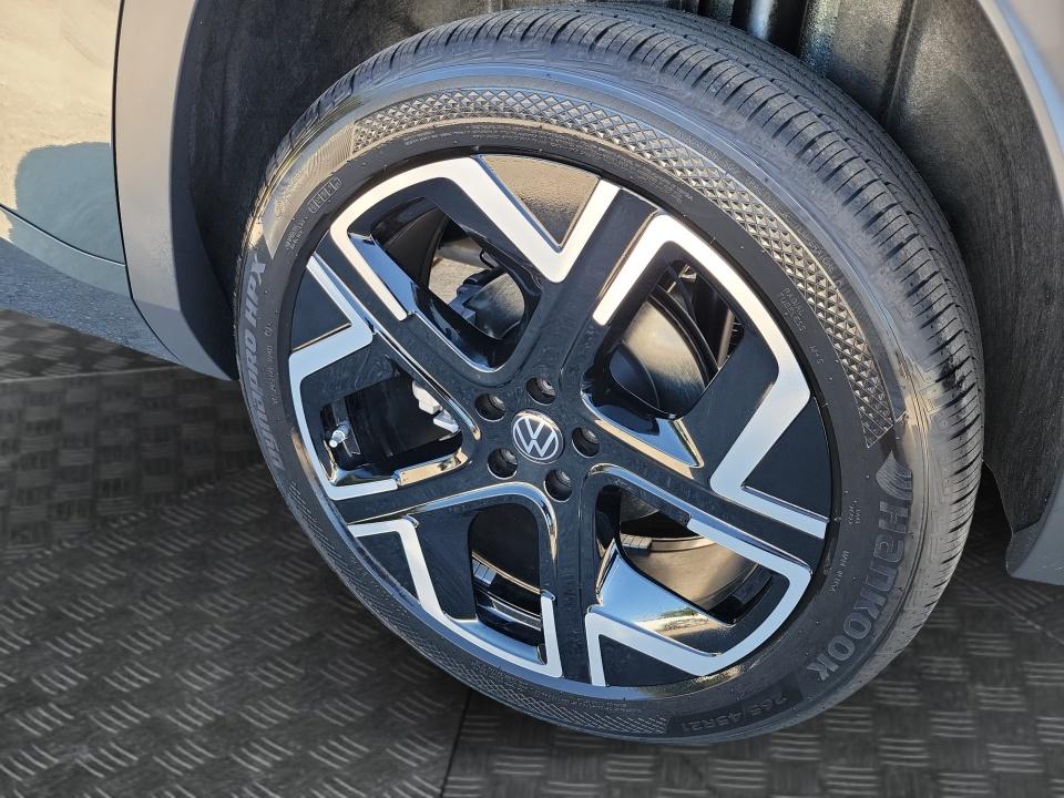 2027 Volkswagen Atlas SEL Premium R-Line