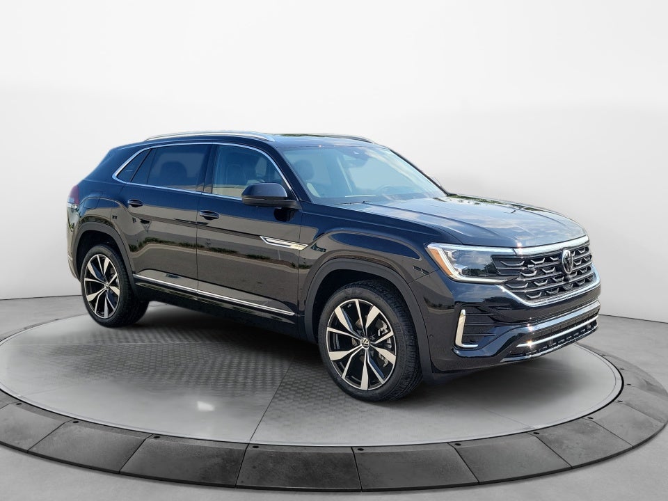 2026 Volkswagen Atlas Cross Sport 2.0T SEL Premium R-Line