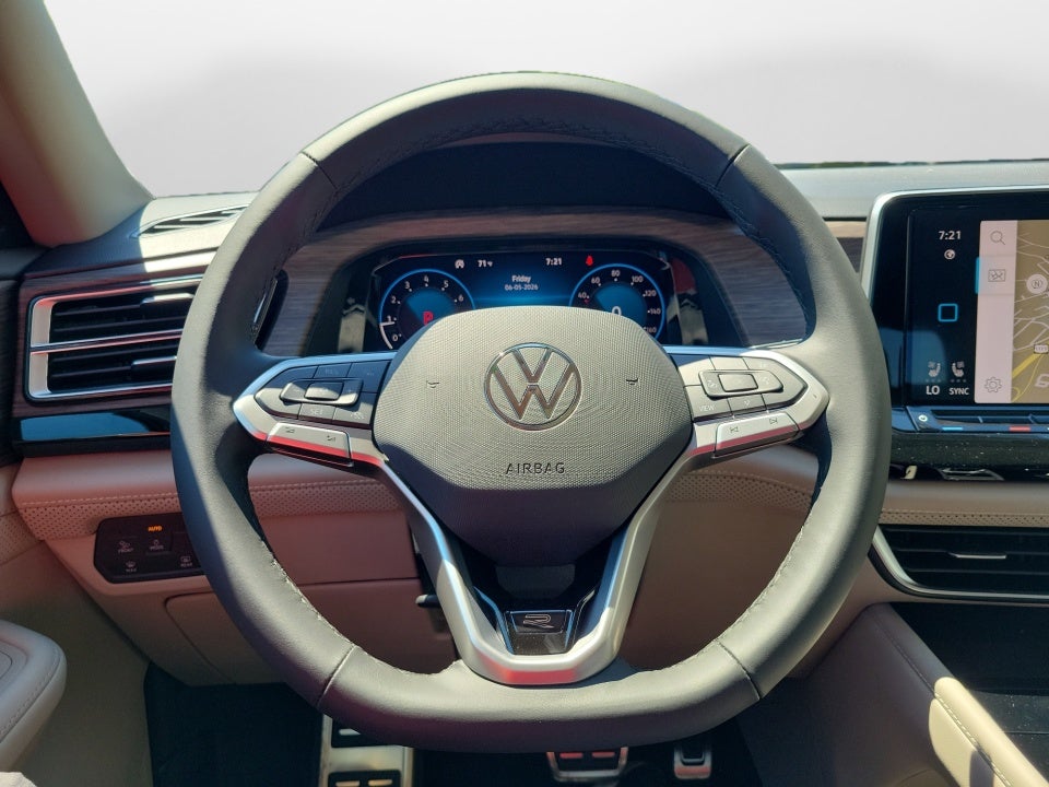 2026 Volkswagen Atlas SEL Premium R-Line