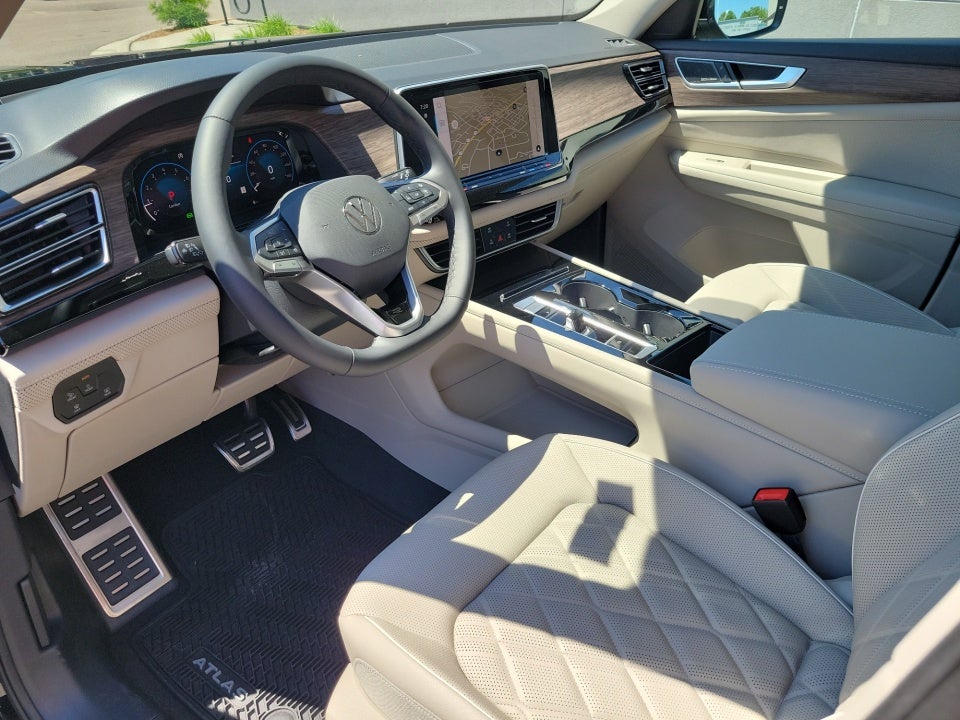 2026 Volkswagen Atlas SEL Premium R-Line