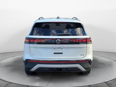 2027 Volkswagen Atlas SE w/Technology