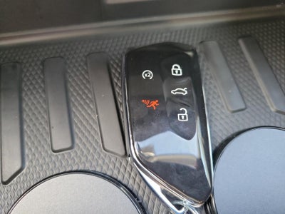 2027 Volkswagen Atlas SE w/Technology