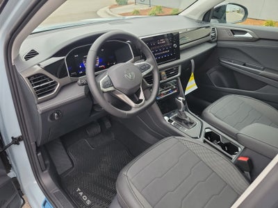 2026 Volkswagen Taos SE Black
