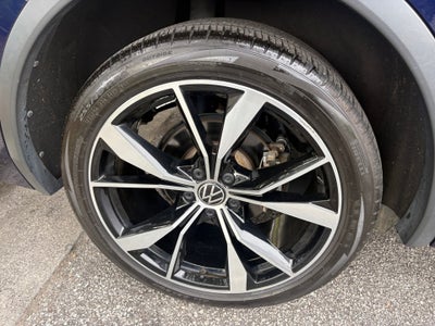2022 Volkswagen Tiguan SEL R-Line
