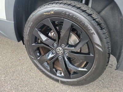2023 Volkswagen Taos SE