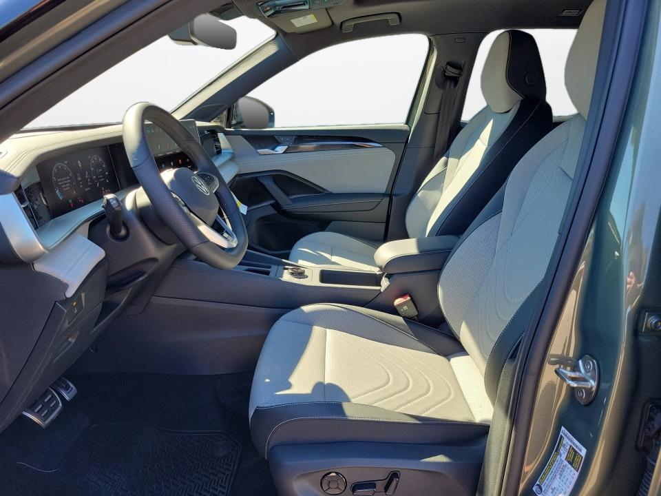 2027 Volkswagen Tiguan SE R-Line Black