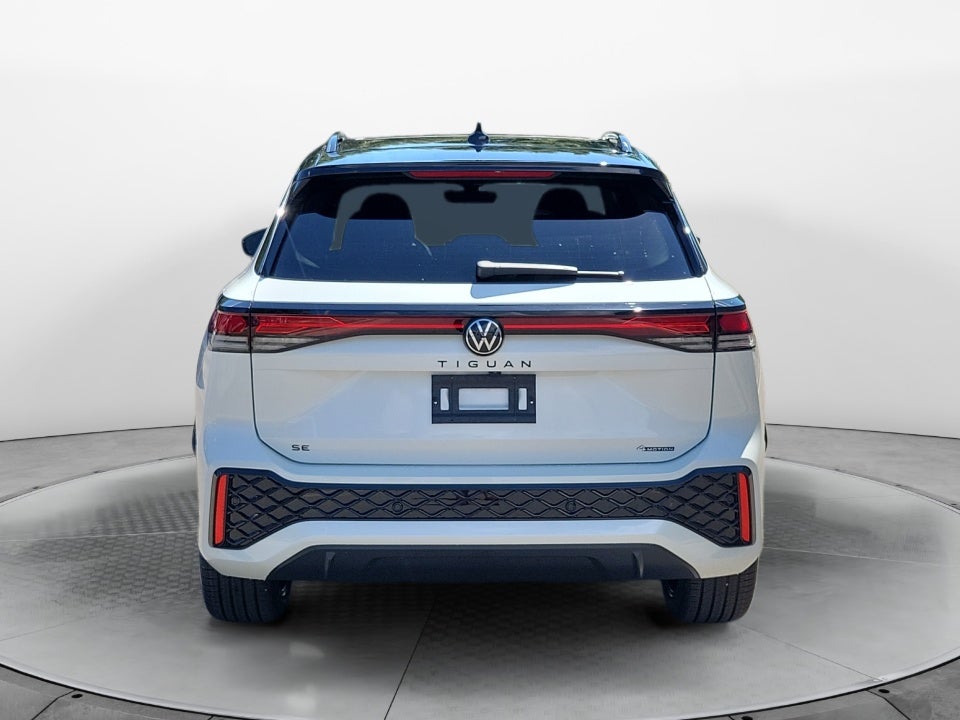2026 Volkswagen Tiguan SE R-Line Black