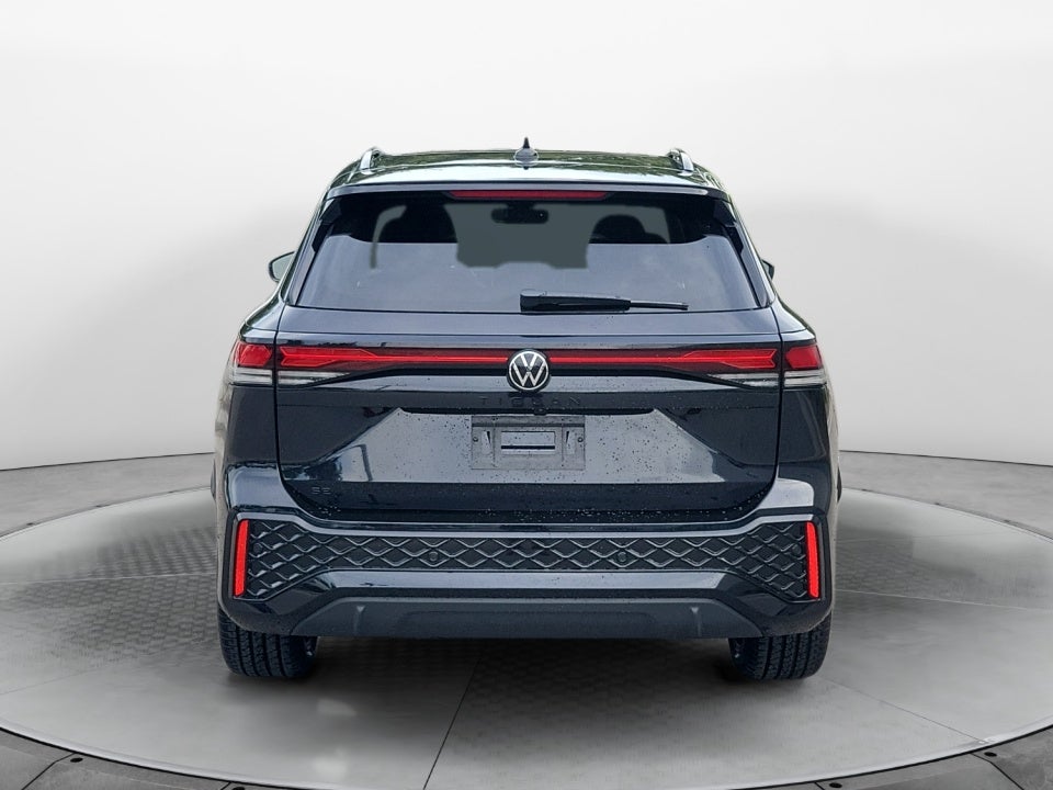 2026 Volkswagen Tiguan SE R-Line Black