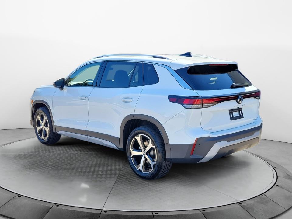 2027 Volkswagen Tiguan SE