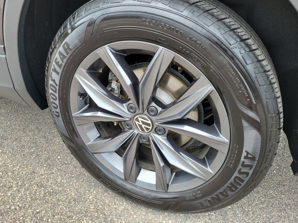 2023 Volkswagen Tiguan SE