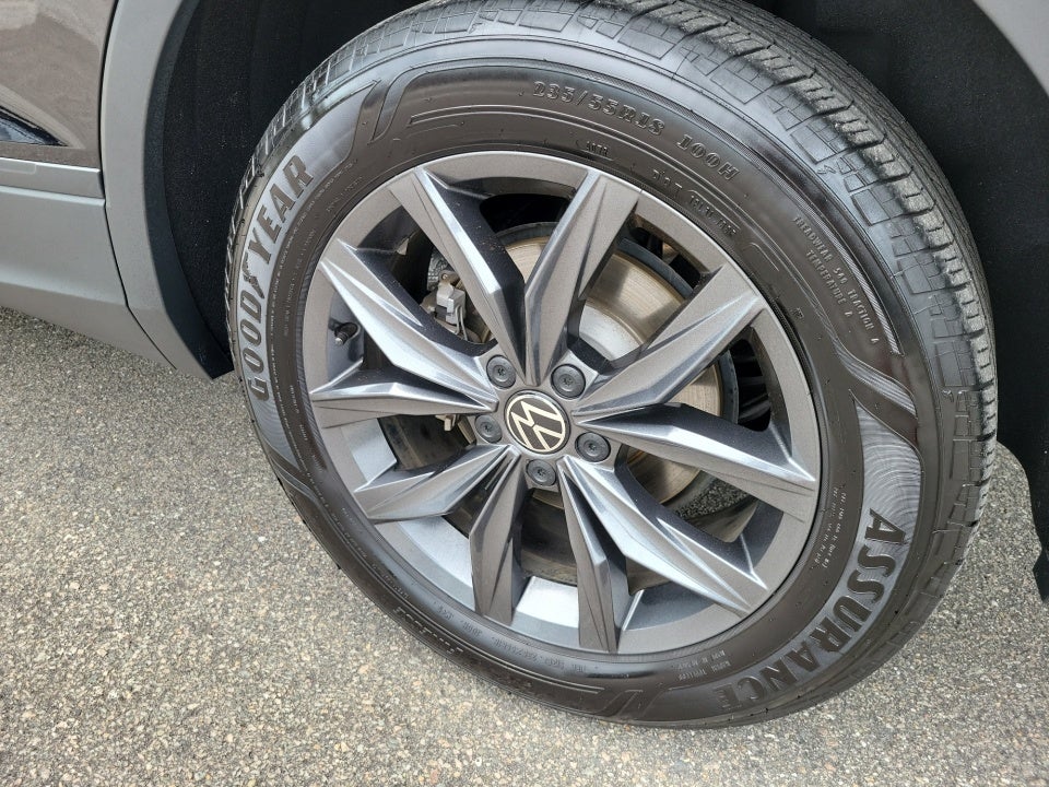 2023 Volkswagen Tiguan SE