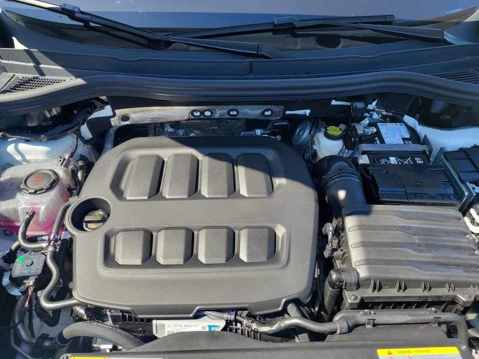 2026 Volkswagen Tiguan SEL R-Line Turbo