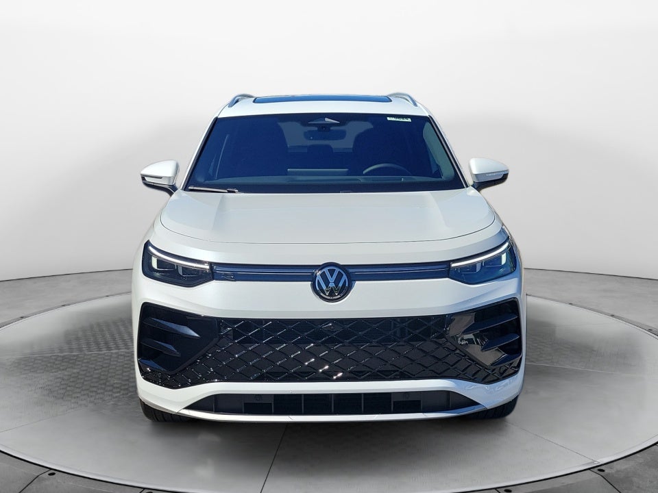 2026 Volkswagen Tiguan SEL R-Line Turbo