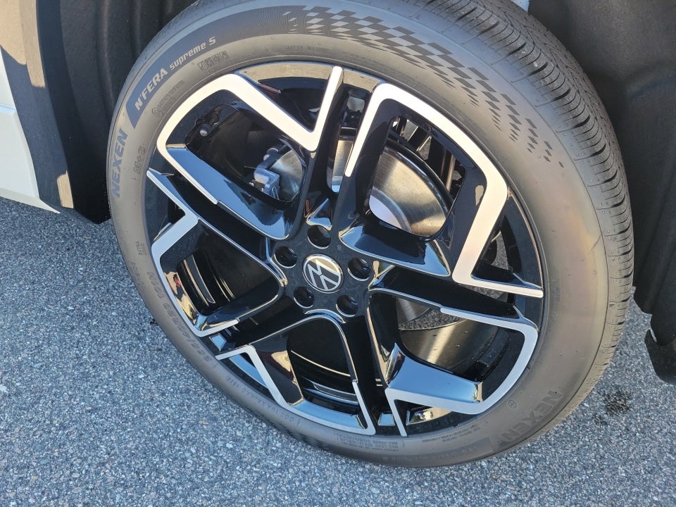 2026 Volkswagen Tiguan SEL R-Line Turbo