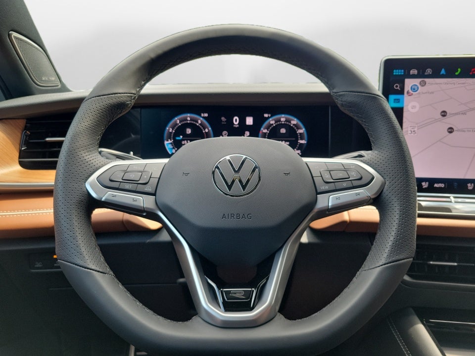 2026 Volkswagen Tiguan SEL R-Line Turbo