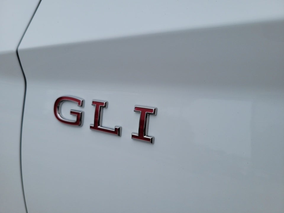 2027 Volkswagen Jetta GLI Autobahn