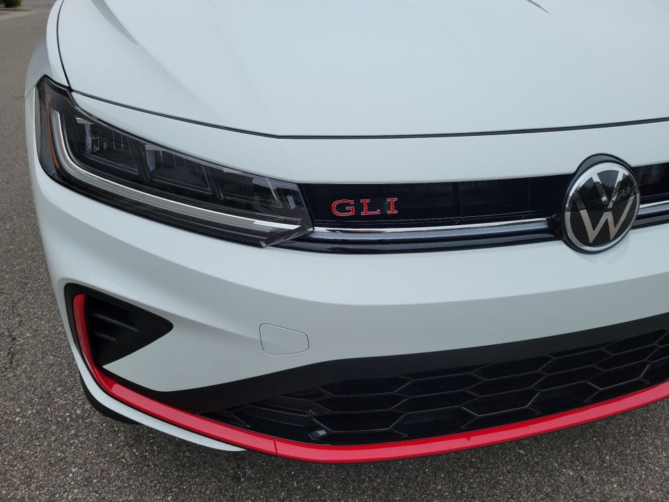 2027 Volkswagen Jetta GLI Autobahn