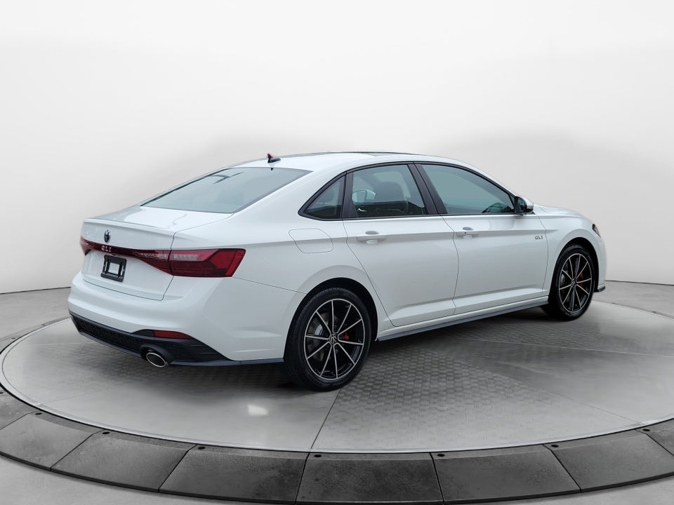 2027 Volkswagen Jetta GLI Autobahn