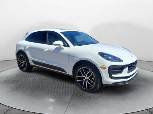 2023 Porsche Macan Base