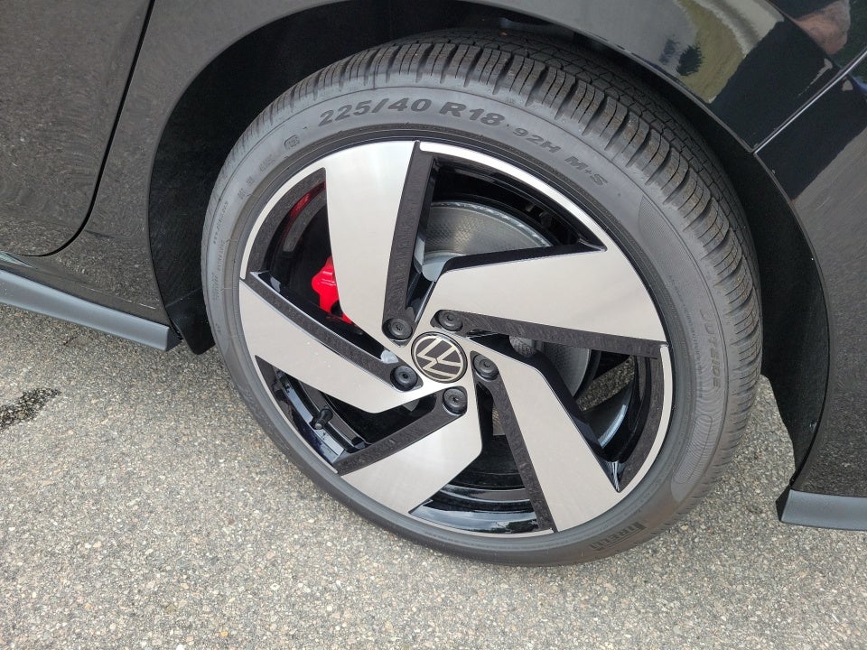 2026 Volkswagen Golf GTI S