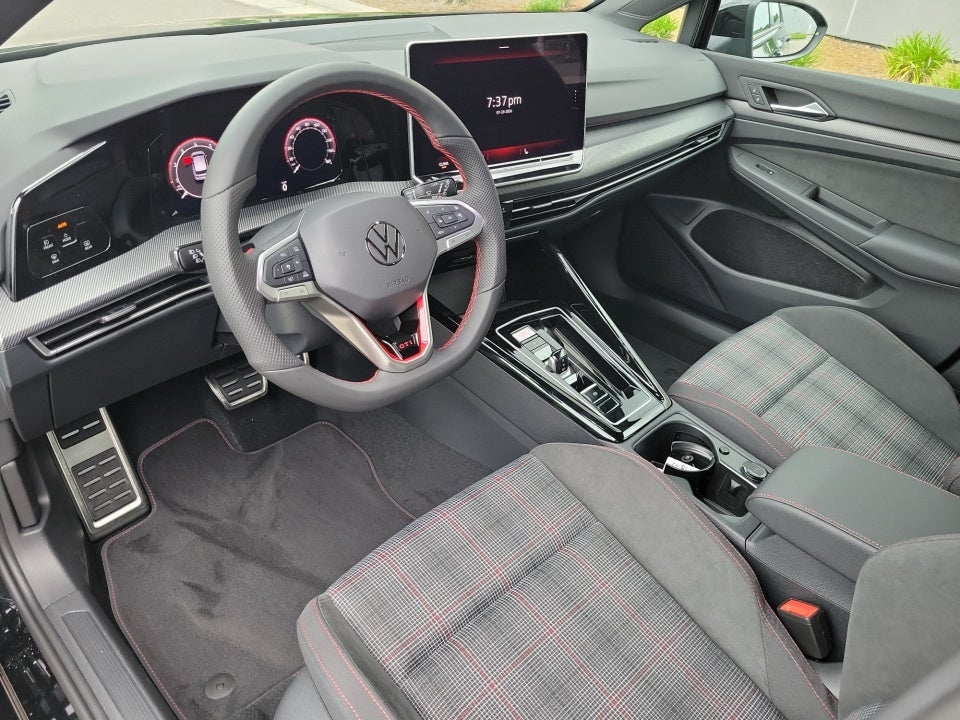 2026 Volkswagen Golf GTI S