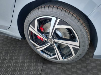 2026 Volkswagen Golf GTI SE