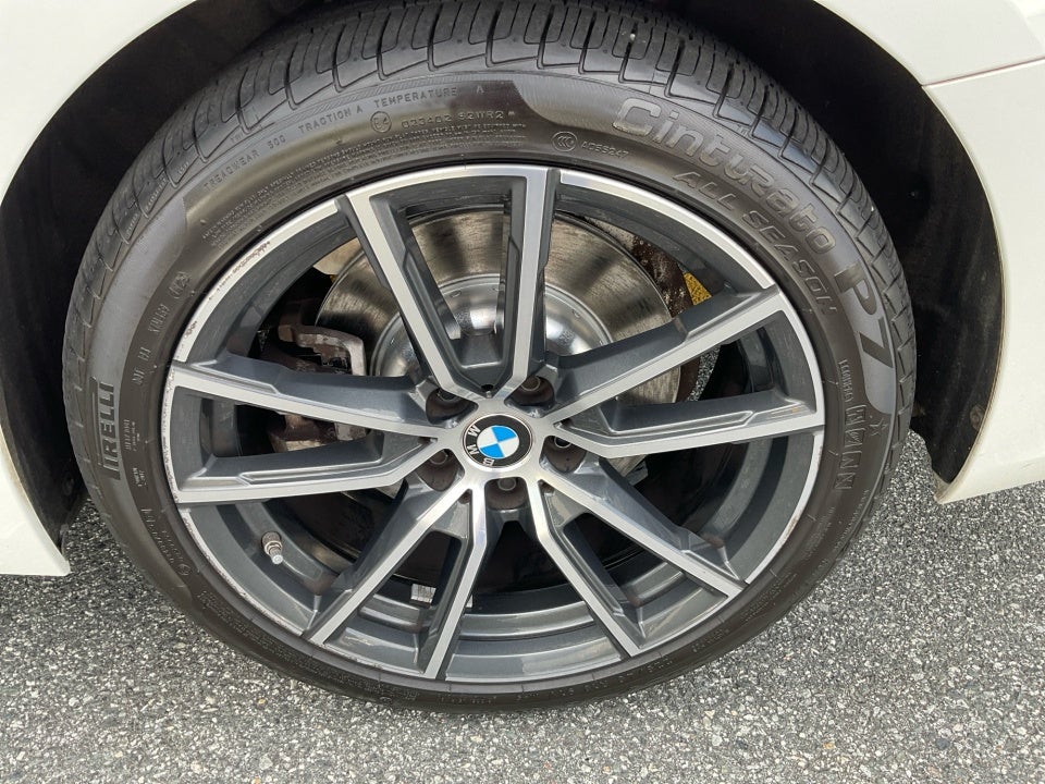 2022 BMW 330i 330i