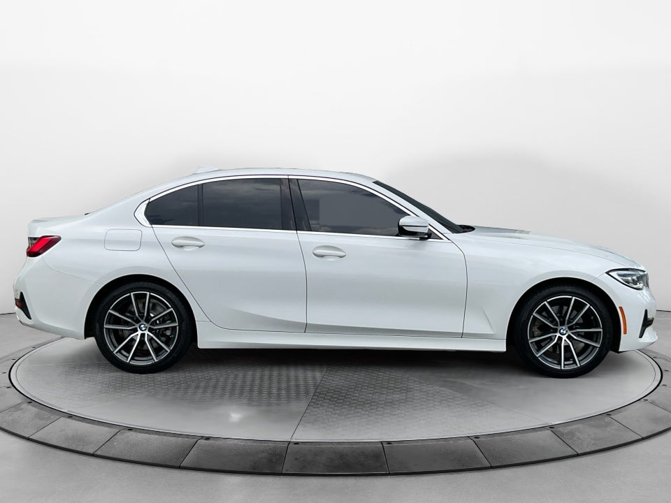 2022 BMW 330i 330i