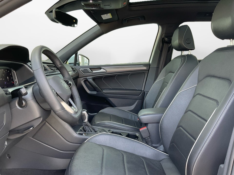 2022 Volkswagen Tiguan 2.0T SEL R-Line