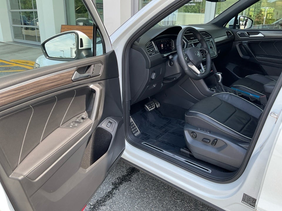 2022 Volkswagen Tiguan 2.0T SEL R-Line