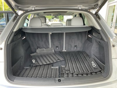 2022 Audi Q5 S line Premium
