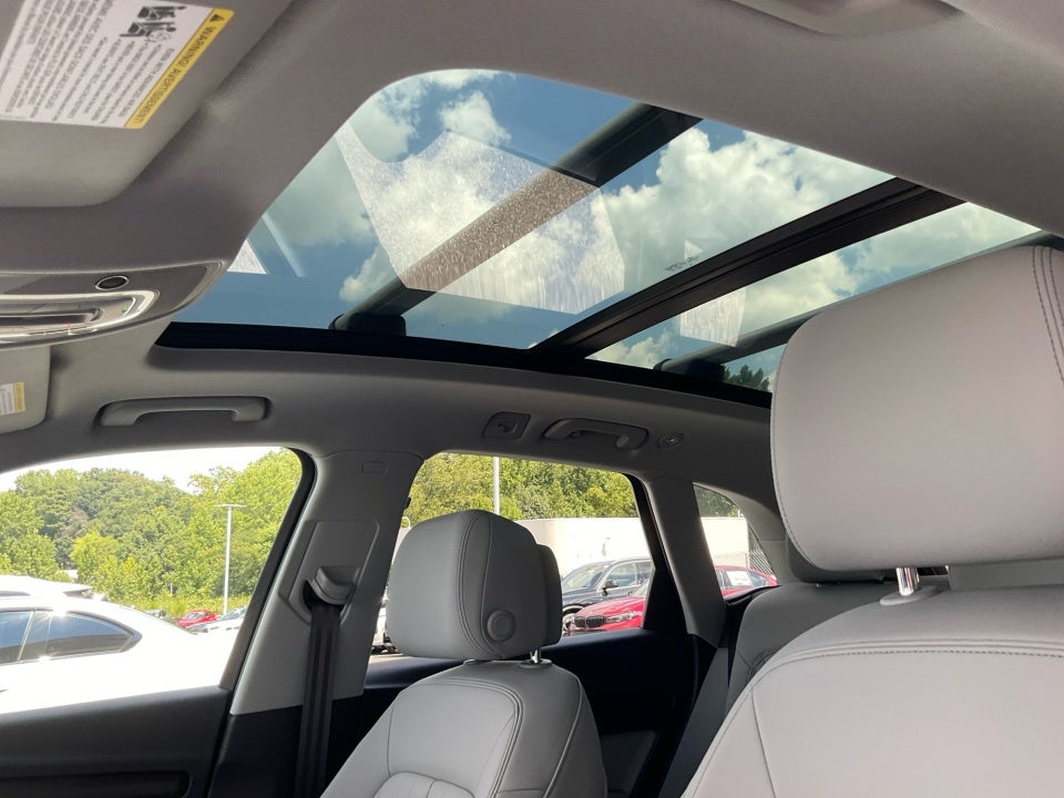 2022 Audi Q5 S line Premium