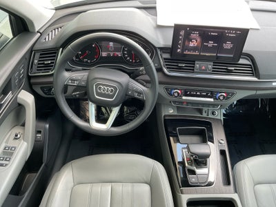 2022 Audi Q5 S line Premium