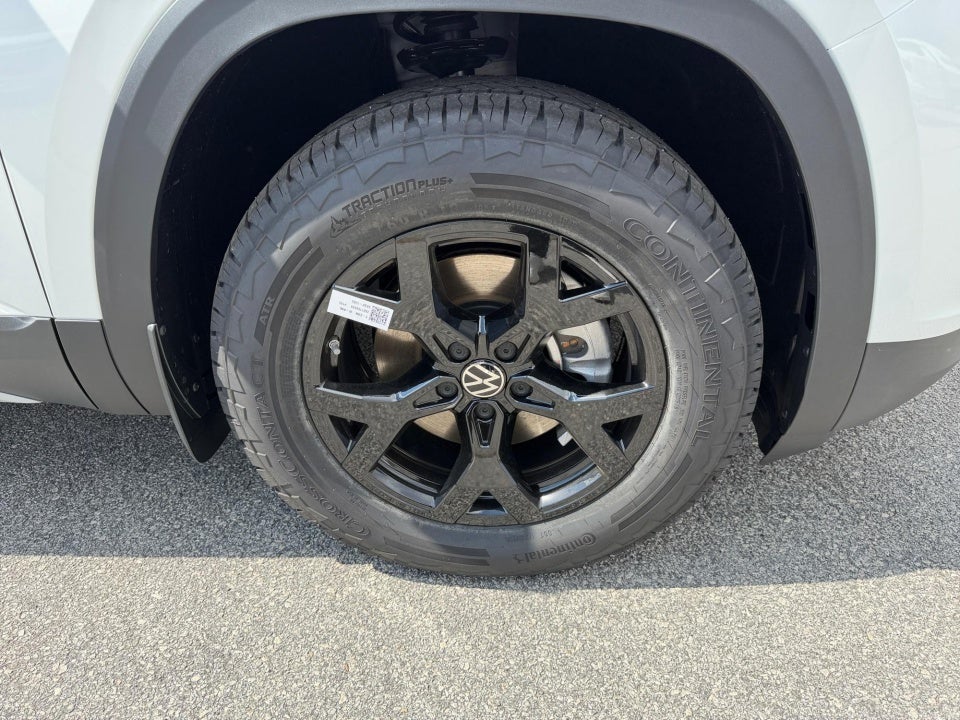2026 Volkswagen Atlas Peak Edition