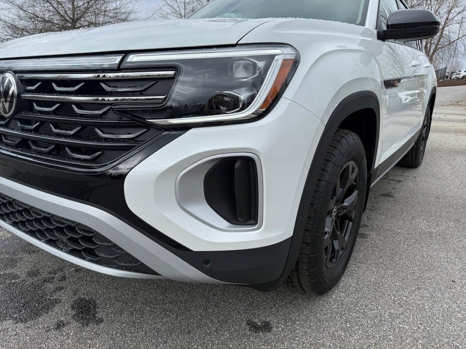 2026 Volkswagen Atlas Peak Edition