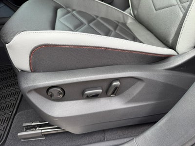 2026 Volkswagen Atlas Peak Edition