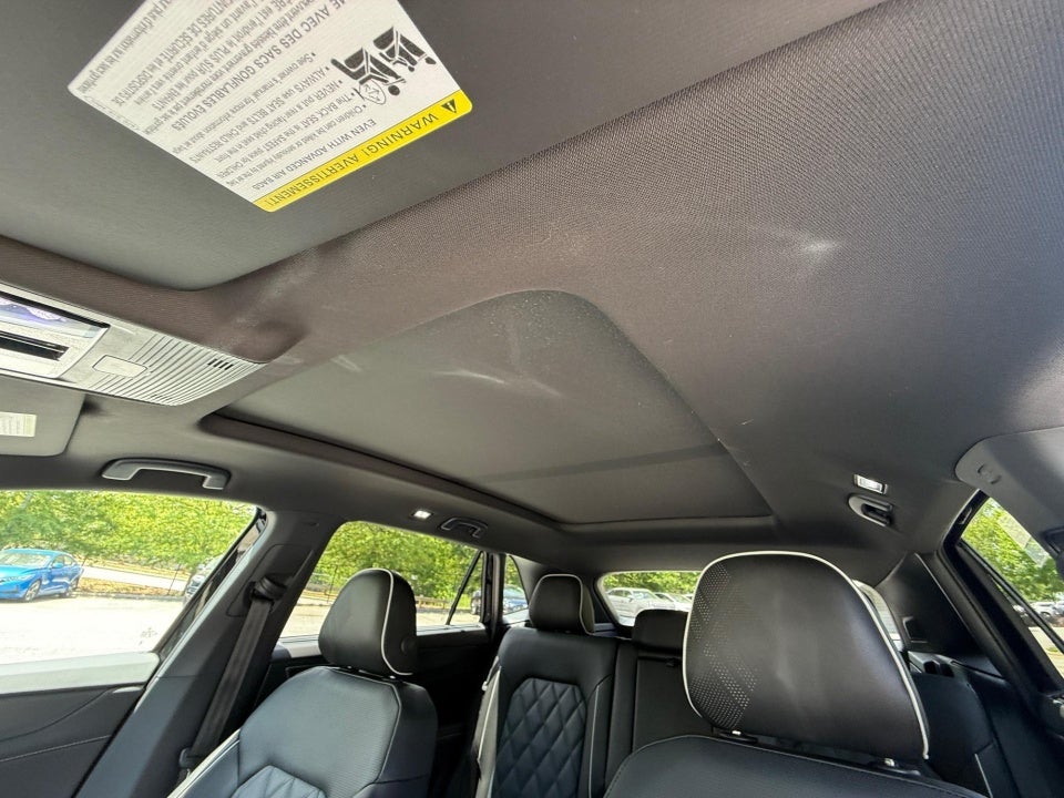 2026 Volkswagen Atlas Cross Sport SEL Premium R-Line