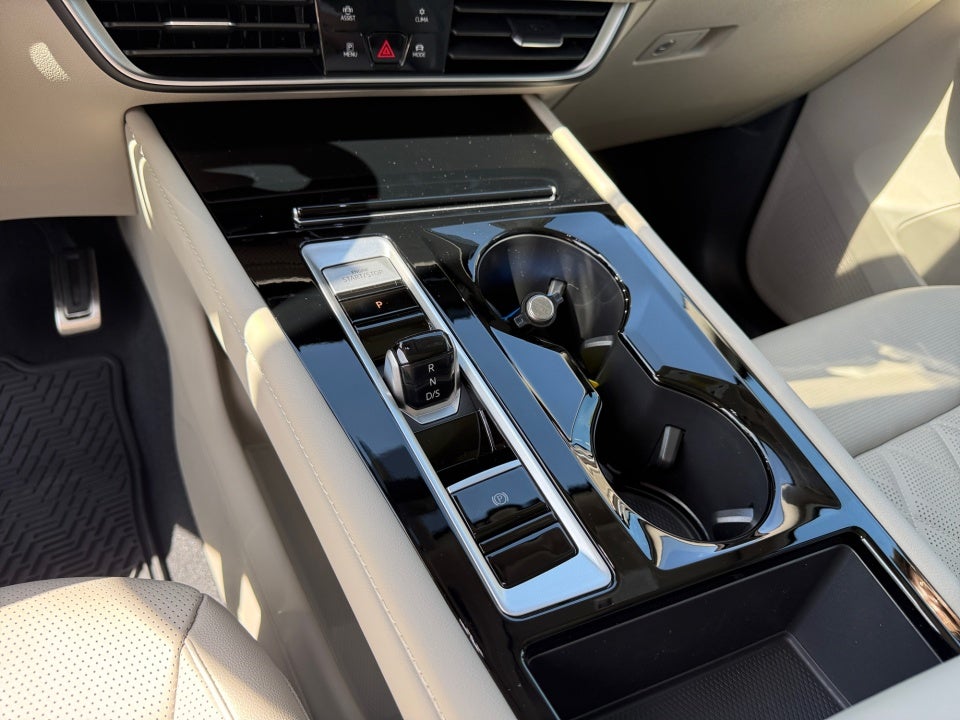 2026 Volkswagen Atlas SEL Premium R-Line